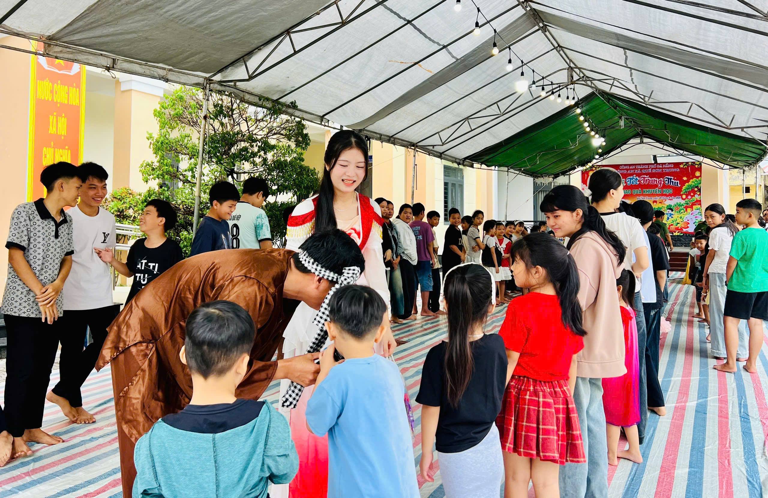 anh tin bai
